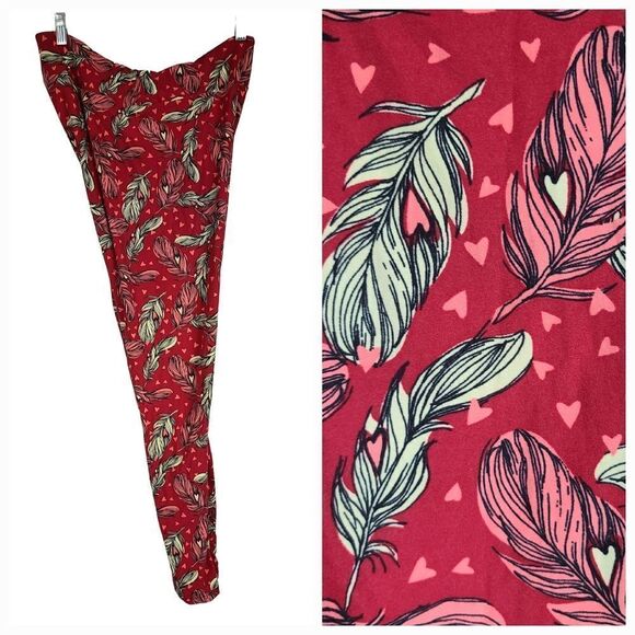 LuLaRoe TC (12-22) Red Feathers Butter Soft Legging Heart Love Plus Size Stretch - Picture 1 of 8